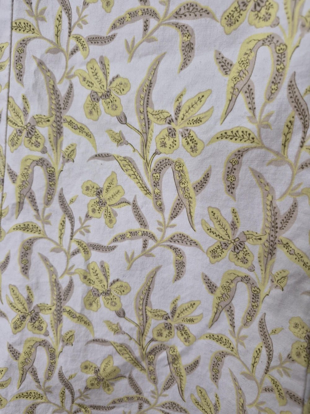 GAP Cream A-Line Skirt with Yellow Leaf Embroidery - Picture 4 of 7